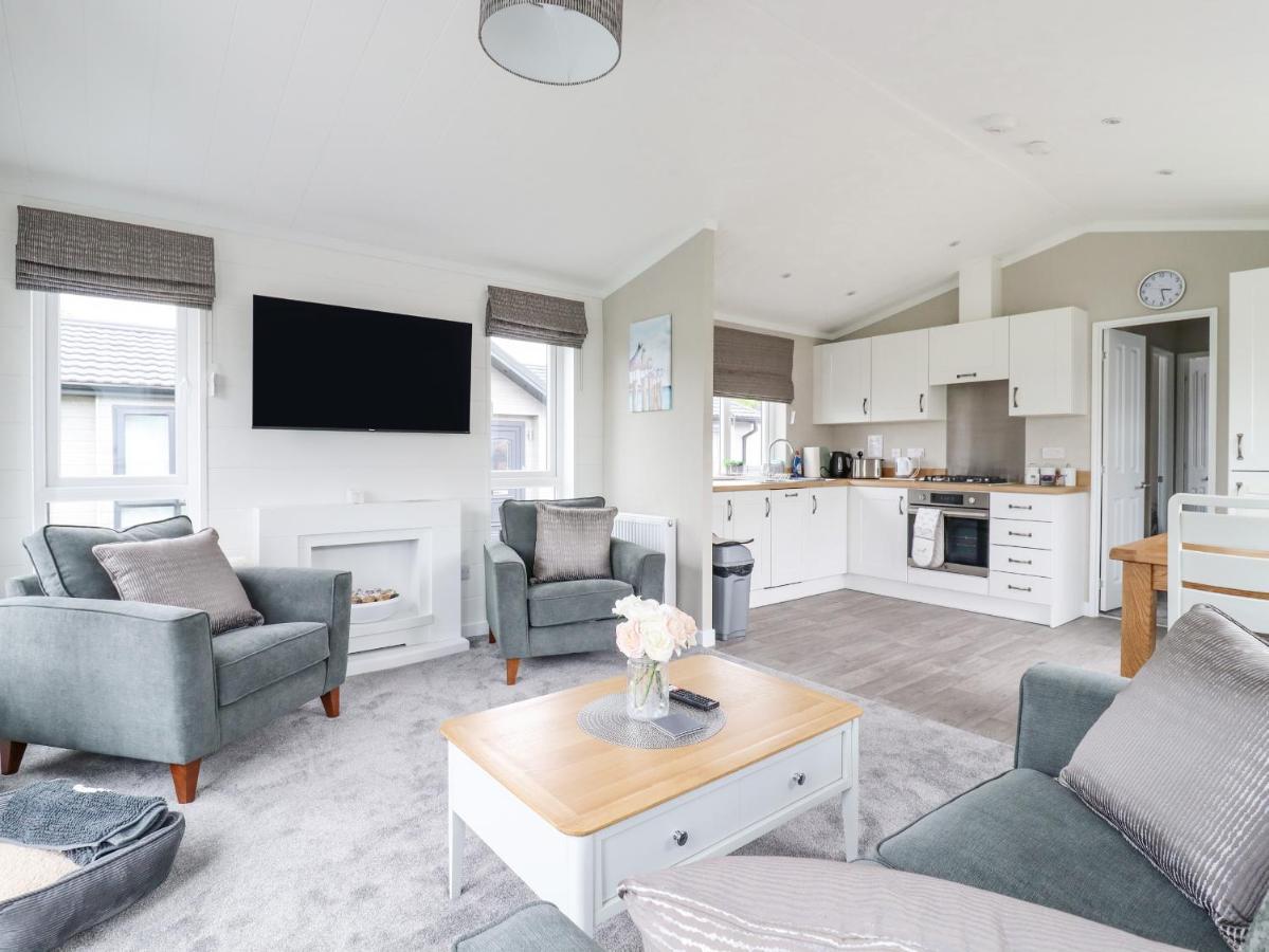 36 Bucklesham Park Villa Ipswich Eksteriør bilde
